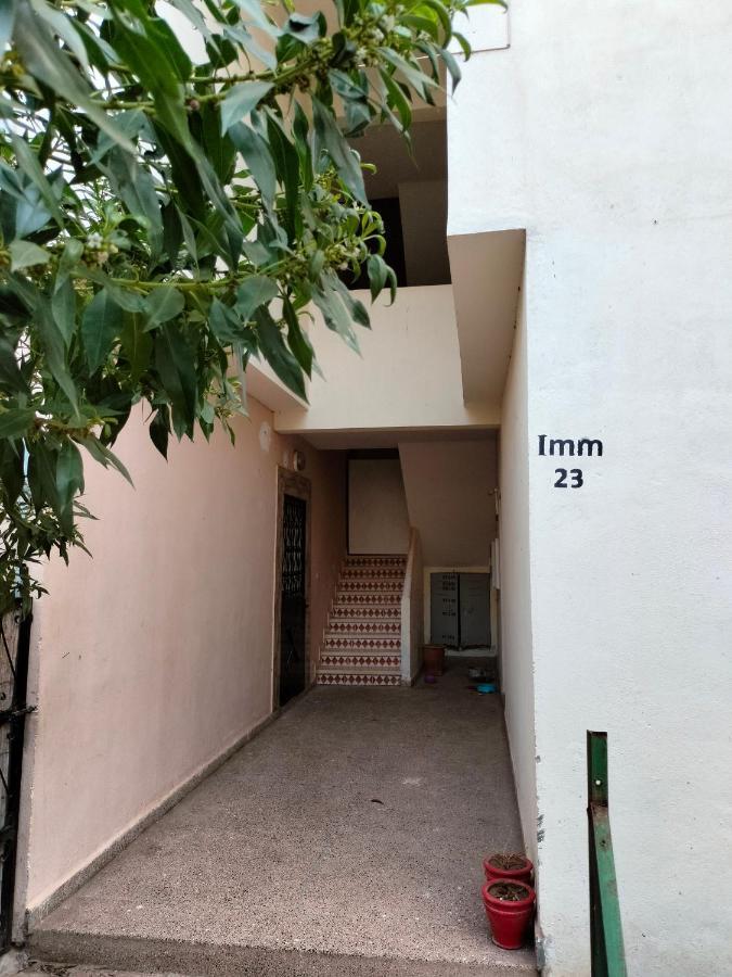 Appartement Calme Et Confortable Al Ghar Exterior foto