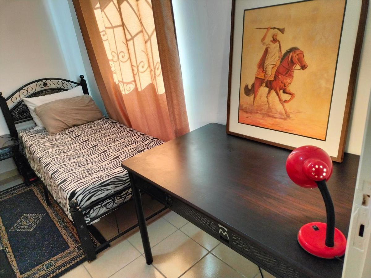 Appartement Calme Et Confortable Al Ghar Exterior foto